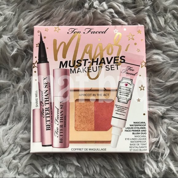 Too Faced Other - Too Faced Major Must Have Makeup Set